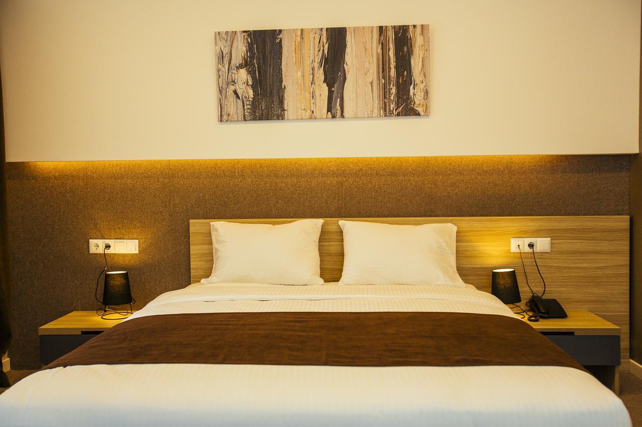 Hotel West Batumi Luaran gambar