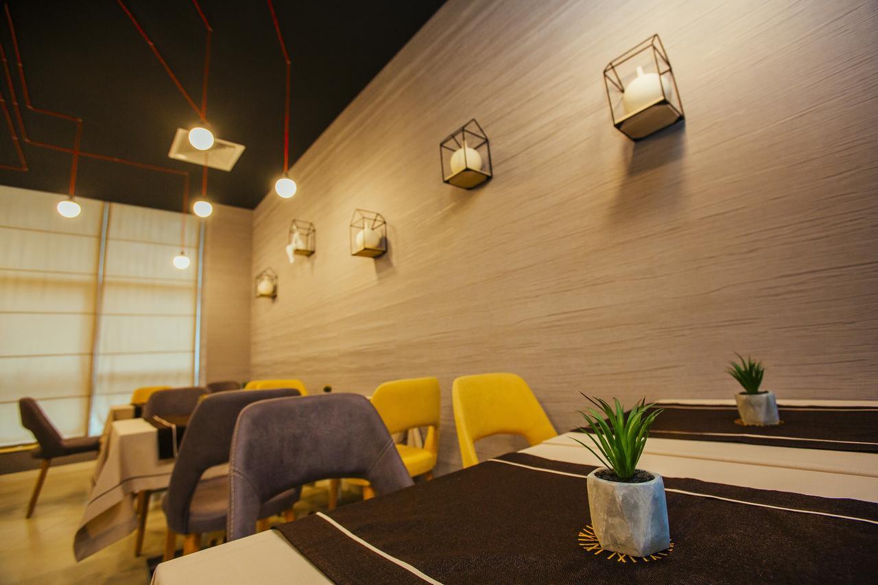 Hotel West Batumi Luaran gambar